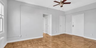 Glenwood Gallery 22