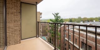 Connecticut Heights Gallery 16