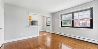 Girard court Gallery 14