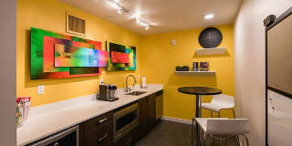 Latitude Gallery 13