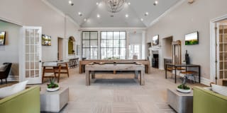 The Gio Gallery 32