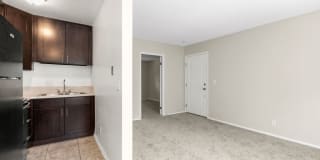 Topanga Canyon Apartments Gallery 24