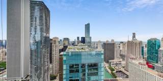 363 E Wacker Drive Gallery 12