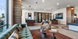 BROADSTONE 7th Street Gallery 3