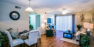 Towne Square Apartment Homes Gallery 6