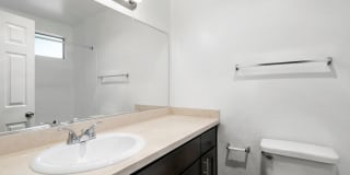 Topanga Canyon Apartments Gallery 29