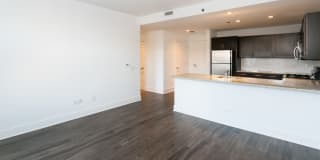 Shoreland Apartments Gallery 23