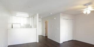 900 F Street Gallery 21