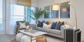 Addison Medical Center Apartments Gallery 10