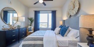 Addison Medical Center Apartments Gallery 13