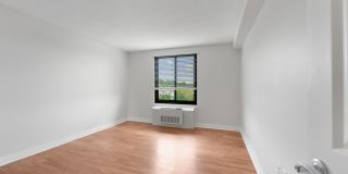 Riverside Apartments Gallery 12