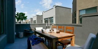 Fourth Street East Gallery 14