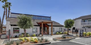 Tides at North Paradise Apartments Gallery 25