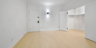 The Onyx at Carmen Gallery 4
