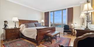 600 N Lake Shore Drive Gallery 18