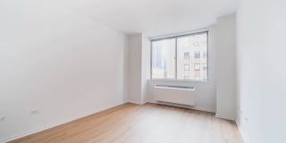 Longacre House Apartments Gallery 24