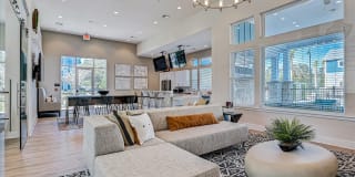 Springs at Flagler Center Gallery 20
