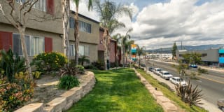 Topanga Canyon Apartments Gallery 40