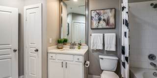2929 Wycliff Gallery 22