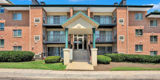 101 North Ripley Apartments Gallery 22