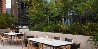 AMLI Fountain Place Gallery 21