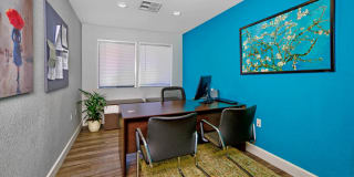 Verde Gallery 19