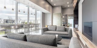 Hub50House Gallery 21