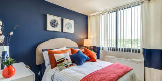 The Square at 511 Apartments - Affordable Housing Gallery 7