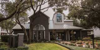 The Elise Gallery 30