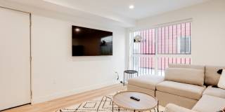 1224 W 37th Place - Co-Living Gallery 23