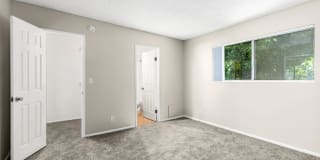 Topanga Canyon Apartments Gallery 26