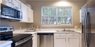 The Saxony Apartments Gallery 28
