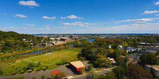 The Square at 511 Apartments - Affordable Housing Gallery 18