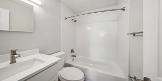 Meadow Creek Apartments Gallery 11