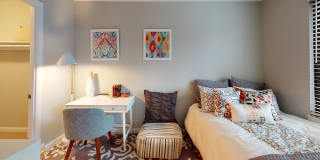 Alister Arlington Ridge Gallery 9