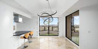1040 E OSBORN Road Gallery 12