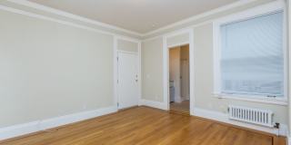 1369 Hyde Gallery 3