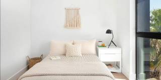 Beverly by Category Gallery 7