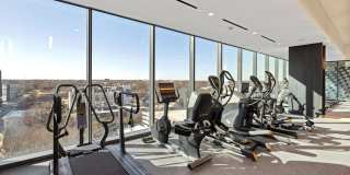 400H Apartments Gallery 27