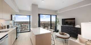 400H Apartments Gallery 49