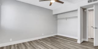 Tides at North Paradise Apartments Gallery 14