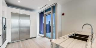 363 E Wacker Drive Gallery 8