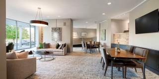 RiverHouse Gallery 94
