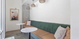Adara Gallery 22