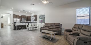 8754 W PALMAIRE Avenue Gallery 15