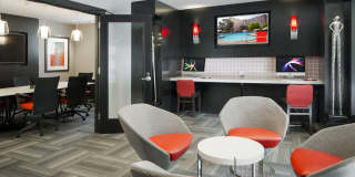 RiverHouse Gallery 75