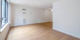 Connecticut Heights Gallery 60
