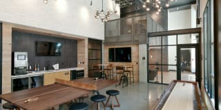 Fourth Street East Gallery 27