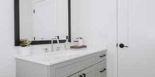 Sage Gallery 8