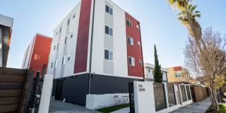 1224 W 37th Place - Co-Living Gallery 16